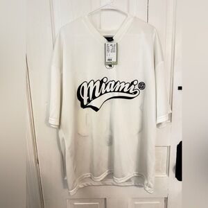NWT H&M Men’s Oversized White Jersey Miami Graphic Size Large